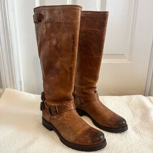 FRYE Veronica Buckled Strap Back Zip Tall Riding Boot in Whiskey Tan - Size 9